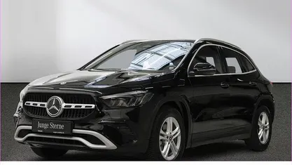 Gebraucht Mercedes GLA200 163 PS (119 kW) 2024 SUV