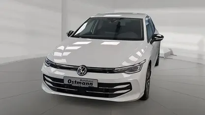 Gebraucht VW Golf VIII Goal 116 PS (85 kW) 2025 Weiß Limousine