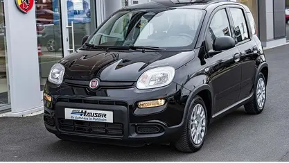 Gebraucht Fiat Panda 69 PS (50 kW) 2024 Schwarz Limousine