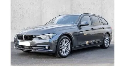 Gebraucht BMW 318 Sport Line 150 PS (110 kW) 2019 Grau Kombi