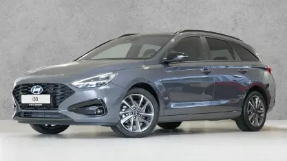 Gebraucht Hyundai i30 Advantage 140 PS (102 kW) 2025 Ecotronic grey Kombi
