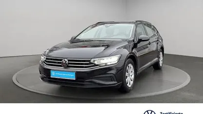 Deep black perleffekt Gebraucht 2022 VW Passat Conceptline Kombi | 21.890 € (Guter Preis)