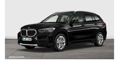 Gebraucht BMW X1 Sport Line 125 PS (91 kW) 2022 Black sapphire SUV
