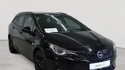 Gebraucht Opel Astra Ultimate 130 PS (95 kW) 2022 Onyxschwarz metallic Kleinwagen
