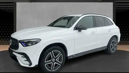Gebraucht Mercedes GLC300e AMG line 333 PS (244 kW) 2025 Weiß SUV