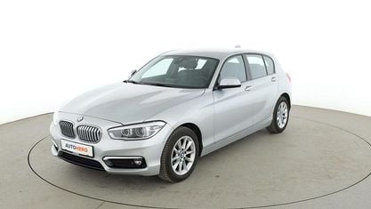 Używany BMW 120 Urban Line 184 KM (135 kW) 2018 Srebrny Hatchback