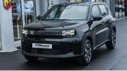Gebraucht Fiat Grande Panda Icon 110 PS (80 kW) 2025 Cinema schwarz Kleinwagen