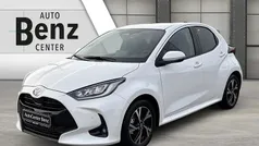 Super whi (weiß) Neu 2025 Toyota Yaris Hybrid Kleinwagen | 25.590 € (Fairer Preis)