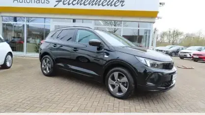 Usata Opel Grandland X GS Line 131 CV (96 kW) 2024 Nero SUV