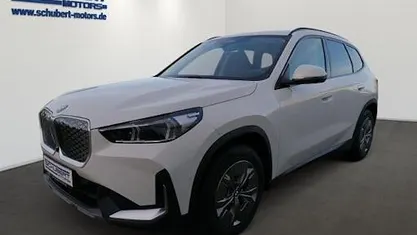 Weiß Gebraucht 2025 BMW iX1 Performance SUV | 44.890 € (Fairer Preis)