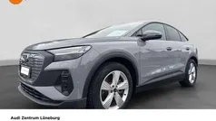 Gebraucht 2022 Audi Q4 Sportback e-tron Ambiente SUV | 30.990 € (Superpreis)