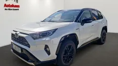 Weiss Gebraucht 2019 Toyota RAV4 Hybrid Style SUV | 31.995 € (Fairer Preis)