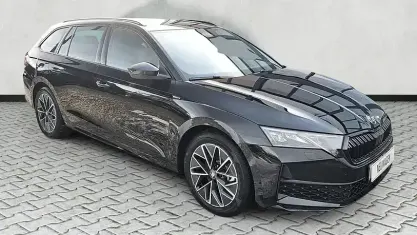 Neu Skoda Octavia SportLine 204 PS (150 kW) 2026 Schwarzmagic perleffekt Kombi