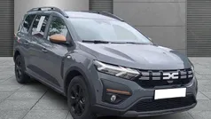 Schiefergrau Neu 2025 Dacia Jogger Extreme Kombi | 20.650 € (Guter Preis)