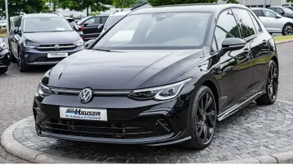 Gebraucht VW Golf VIII R-line 150 PS (110 kW) 2024 Schwarz Limousine