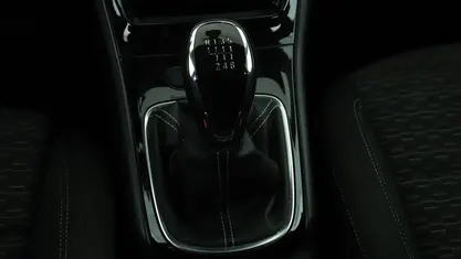 Grau Gebraucht 2018 Opel Astra Kombi | 11.620 € (Fairer Preis)