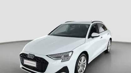 Gebraucht 2025 Audi A3 Advanced Limousine | 34.750 € (Fairer Preis)