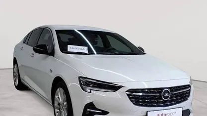 Gebraucht Opel Insignia Business Elegance 174 PS (127 kW) 2021 Schneeweiß Limousine