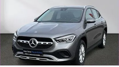 Gebraucht Mercedes GLA250 Style 218 PS (160 kW) 2022 Grau SUV