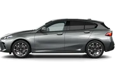 Brooklyn grau metallic Neu 2025 BMW 116 M Sport Kleinwagen | 34.850 € (Fairer Preis)