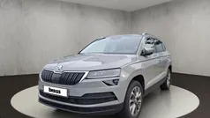 Stahlgrau Gebraucht 2021 Skoda Karoq Clever SUV | 21.950 € (Guter Preis)