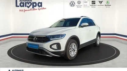 Weiss Gebraucht 2024 VW T-Roc Life SUV | 21.890 € (Guter Preis)