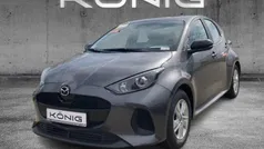 Grau Gebraucht 2024 Mazda 2 Center-Line Limousine | 20.990 € (Superpreis)