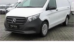 Arktikweiß Gebraucht 2024 Mercedes Vito Van / Kleinbus | 33.856 € (Fairer Preis)
