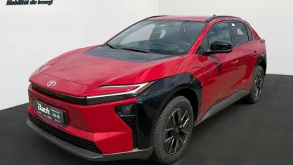 Neu Toyota bZ4X 164 kW (224 PS) 2026 Emotional red SUV