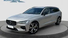 Silver dawn (silber) Gebraucht 2024 Volvo V60 Plus Kombi | 36.960 € (Fairer Preis)