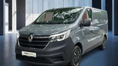 Grau Gebraucht 2023 Renault Trafic Van | 23.990 € (Fairer Preis)