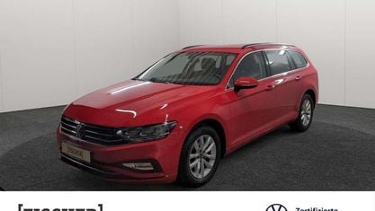 Używany VW Passat Business 122 KM (89 kW) 2023 Czerwony Kombi