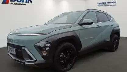 Gebraucht Hyundai Kona Trend 129 PS (94 kW) 2025 Mirage green SUV