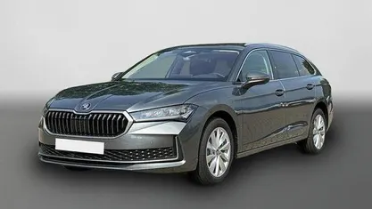 Gebraucht 2025 Skoda Superb Selection Kombi | 45.080 € (Superpreis)