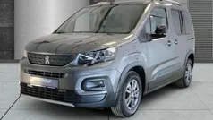 Grau Gebraucht 2023 Peugeot Rifter Allure Van / Kleinbus | 20.490 € (Fairer Preis)