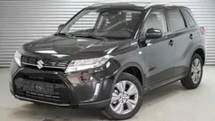 Cosmic black metallic (zce) Neu 2025 Suzuki Vitara GL SUV | 21.491 € (Guter Preis)