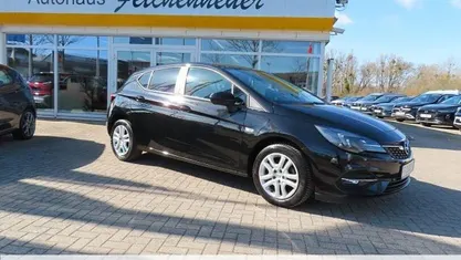 Gebraucht Opel Astra 146 PS (107 kW) 2021 Schwarz Limousine