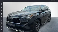 Tiefschwarz mica metallic Gebraucht 2021 Toyota Highlander Luxury SUV | 45.470 € (Fairer Preis)