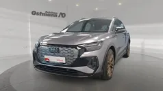 Grau Gebraucht 2021 Audi Q4 e-tron Ambiente SUV | 30.550 € (Fairer Preis)