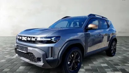 Nowe Dacia Duster Extreme 114 KM (83 kW) 2026 Szary SUV