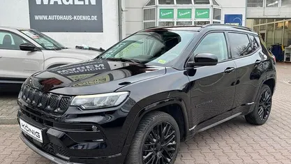 Gebraucht 2023 Jeep Compass Altitude SUV | 24.890 € (Guter Preis)