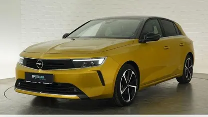 Gelb Gebraucht 2022 Opel Astra Business Elegance Limousine | 21.924 € (Superpreis)