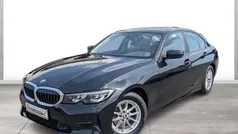 Schwarz Gebraucht 2022 BMW 320e Advantage Limousine | 27.890 € (Fairer Preis)