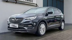 Gebraucht 2018 Opel Grandland X Edition SUV | 15.850 € (Etwas zu teuer)