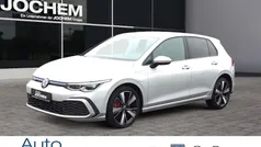 Silber Gebraucht 2021 VW Golf VIII GTE Limousine | 23.623 € (Fairer Preis)