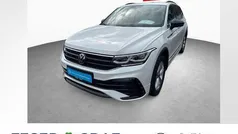 Gebraucht 2024 VW Tiguan Allspace R-line SUV | 45.250 € (Fairer Preis)