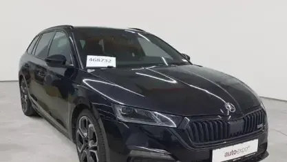 Gebraucht Skoda Octavia RS 200 PS (147 kW) 2023 Blackmagic perleffekt Kombi