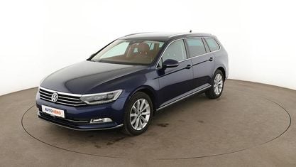 Używany VW Passat Highline 150 KM (110 kW) 2019 Niebieski Kombi