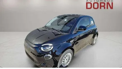 Gebraucht Fiat 500e 86 kW (118 PS) 2023 Onyx schwarz Kleinwagen