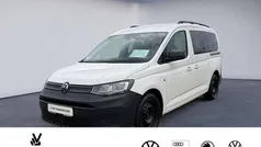Weiß Gebraucht 2022 VW Caddy Maxi Basis Van / Kleinbus | 19.988 € (Fairer Preis)